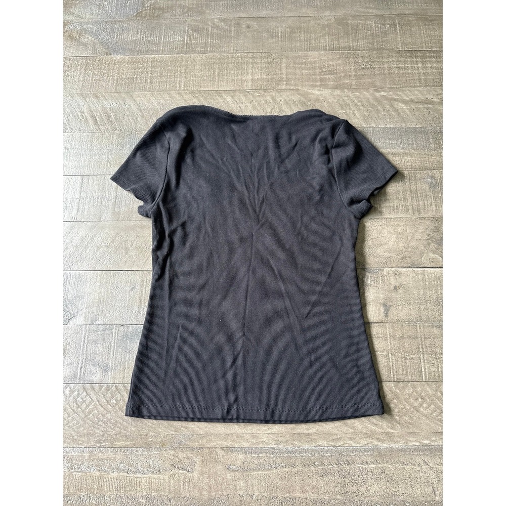 Old Navy Women's Black Square Neck Short Sleeve Tee Size Medium - Picture 5 of 5